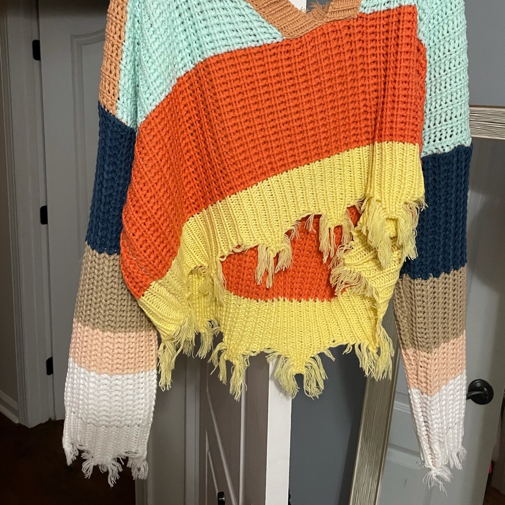 Color Block Sweater - Picture 2 of 2